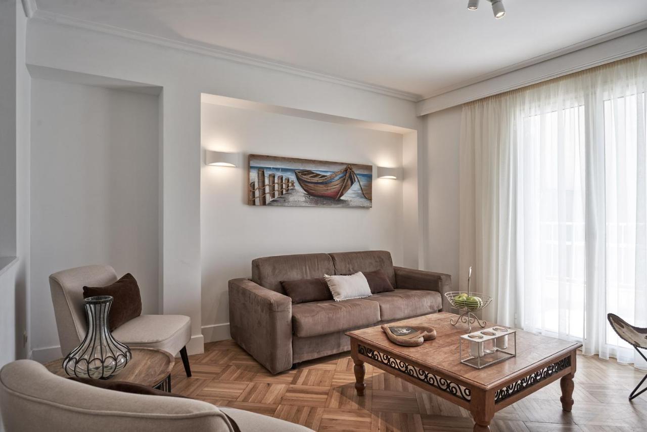 Apartament Marvelous N Bright Apt Next To Megaro Mousikis Ateny Zewnętrze zdjęcie