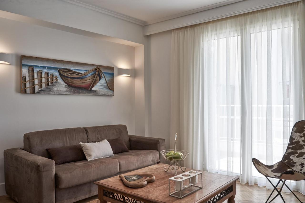 Marvelous N Bright Apt Next To Megaro Mousikis Ateny Zewnętrze zdjęcie