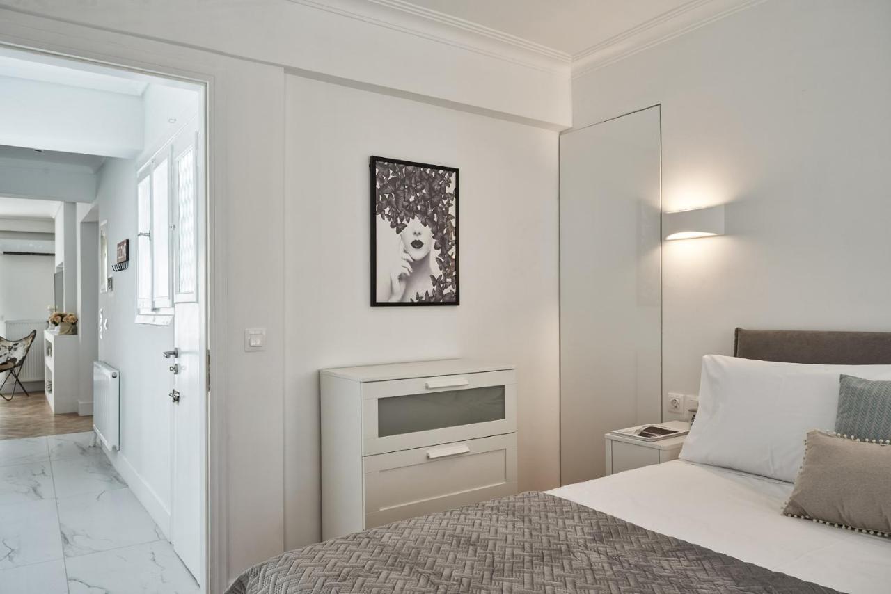 Marvelous N Bright Apt Next To Megaro Mousikis Ateny Zewnętrze zdjęcie